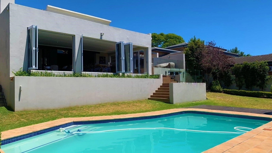 To Let 4 Bedroom Property for Rent in Welgemoed Western Cape